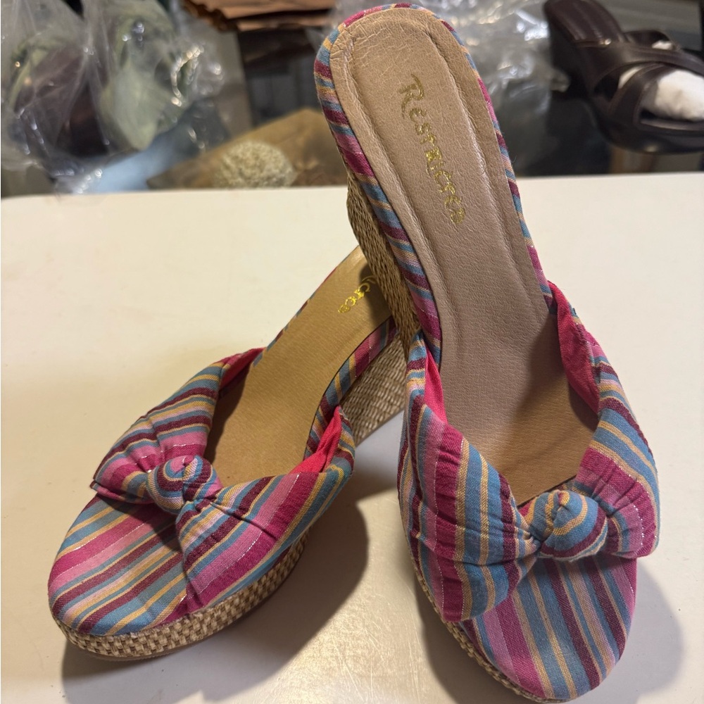 Restricted Colorful Fabric Woven Wedge Sandals 9M